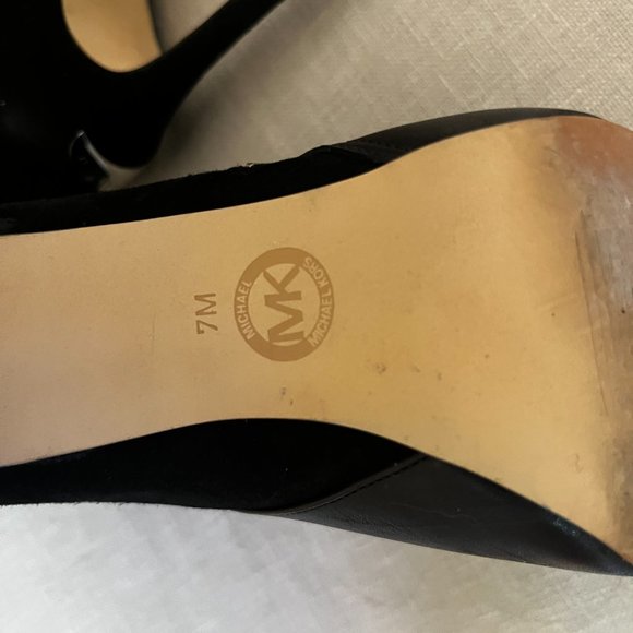 Michael Kors Boots - Picture 4 of 4